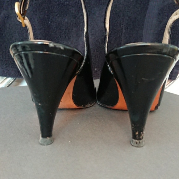 Ferragamo Black Patent Leather Sling Backs. 7 1/2 - Picture 4 of 7